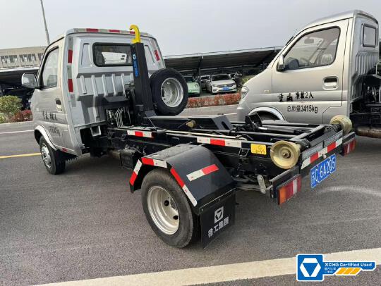 徐工XGH5030ZXXD6車廂可卸式垃圾車