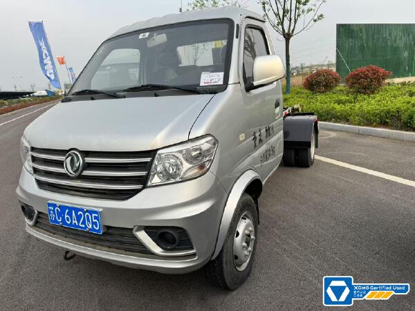 徐工XGH5030ZXXD6車廂可卸式垃圾車