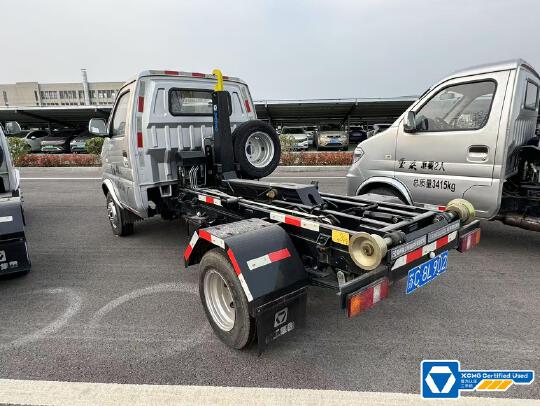 徐工XGH5030ZXXD6車廂可卸式垃圾車