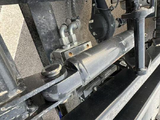 徐工XGH5030ZXXD6車廂可卸式垃圾車