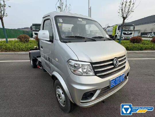 徐工XGH5030ZXXD6車廂可卸式垃圾車