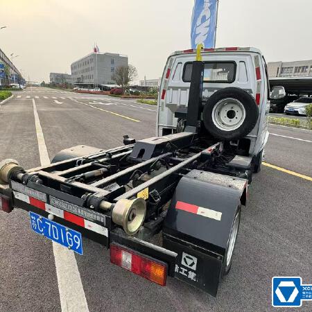 徐工XGH5030ZXXD6车厢可卸式垃圾车