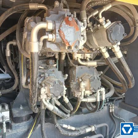 徐工RP1253T摊铺机