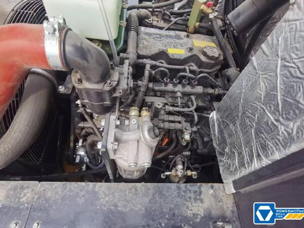 徐工XP305IV輪胎壓路機(jī)