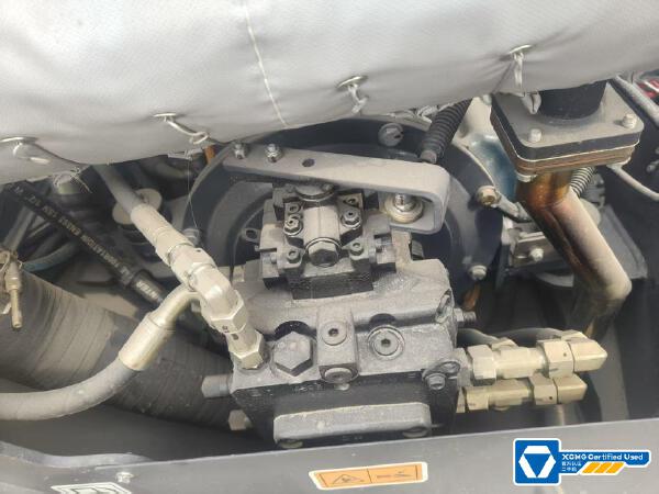 徐工XD120SVTIV手扶式振動壓路機