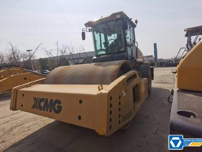 徐工XS335IV單鋼輪壓路機(jī)