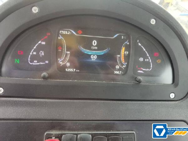 徐工XP305IV輪胎壓路機