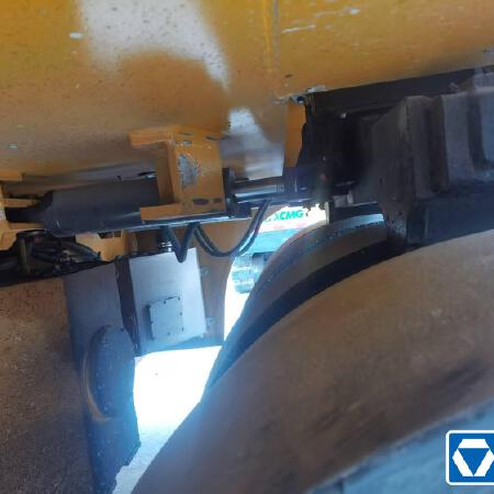 徐工XP305IV轮胎压路机