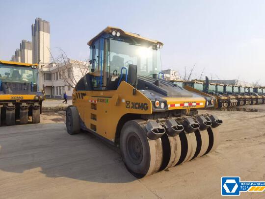 徐工XP305KSIV輪胎壓路機