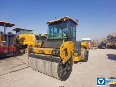 徐工XD135TCIV雙鋼輪壓路機