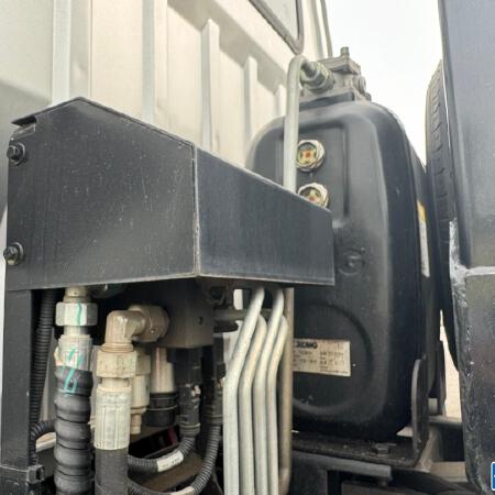 徐工XGH5030ZXXD6车厢可卸式垃圾车