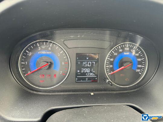 徐工XGH5030ZXXD6車廂可卸式垃圾車
