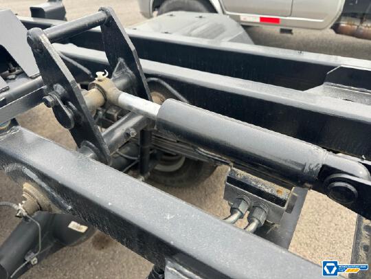 徐工XGH5030ZXXD6車廂可卸式垃圾車