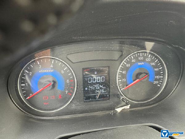 徐工XGH5030ZXXD6車廂可卸式垃圾車