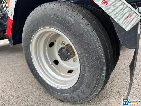 徐工XGH5030ZXXD6車廂可卸式垃圾車