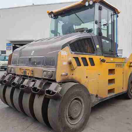 徐工XP305KSIV轮胎压路机