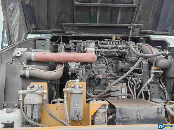 徐工XP305KSIV輪胎壓路機(jī)