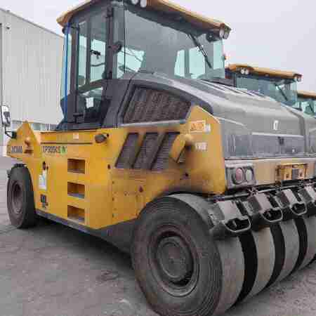 徐工XP305KSIV轮胎压路机