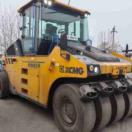 徐工XP305KSIV轮胎压路机