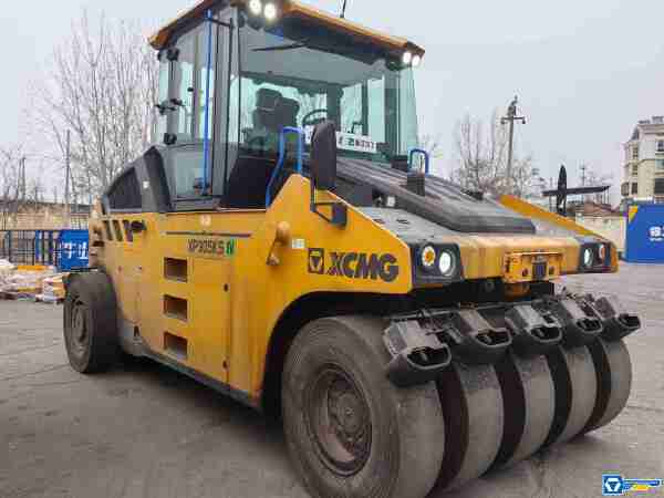 徐工XP305KSIV輪胎壓路機(jī)