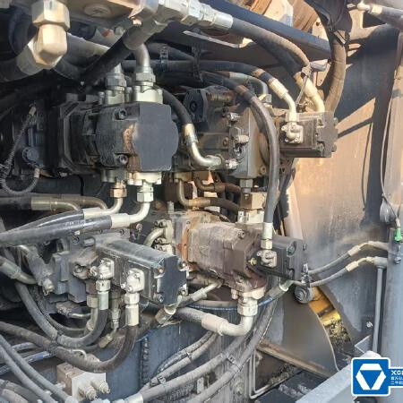 徐工RP1005HDIV摊铺机