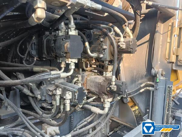 徐工RP1005HDIV攤鋪機