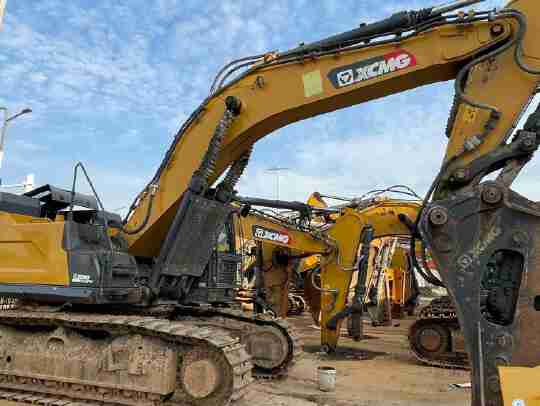 徐工XE600DK MAX履帶式挖掘機