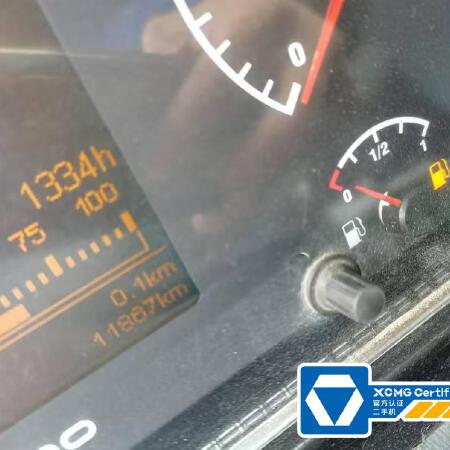 徐工XCT130汽车起重机