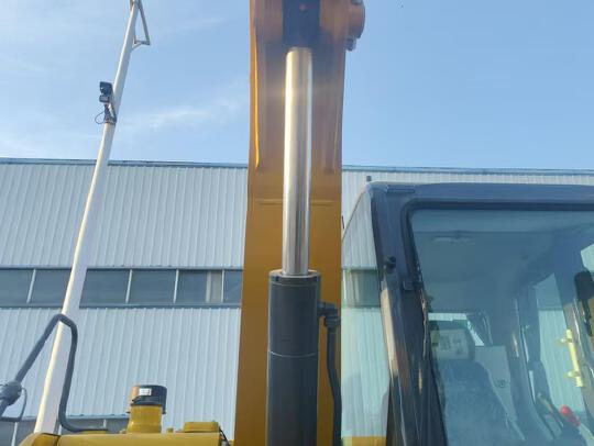 徐工XE75GA履帶式挖掘機