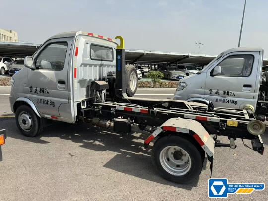 徐工XGH5030ZXXD6車廂可卸式垃圾車