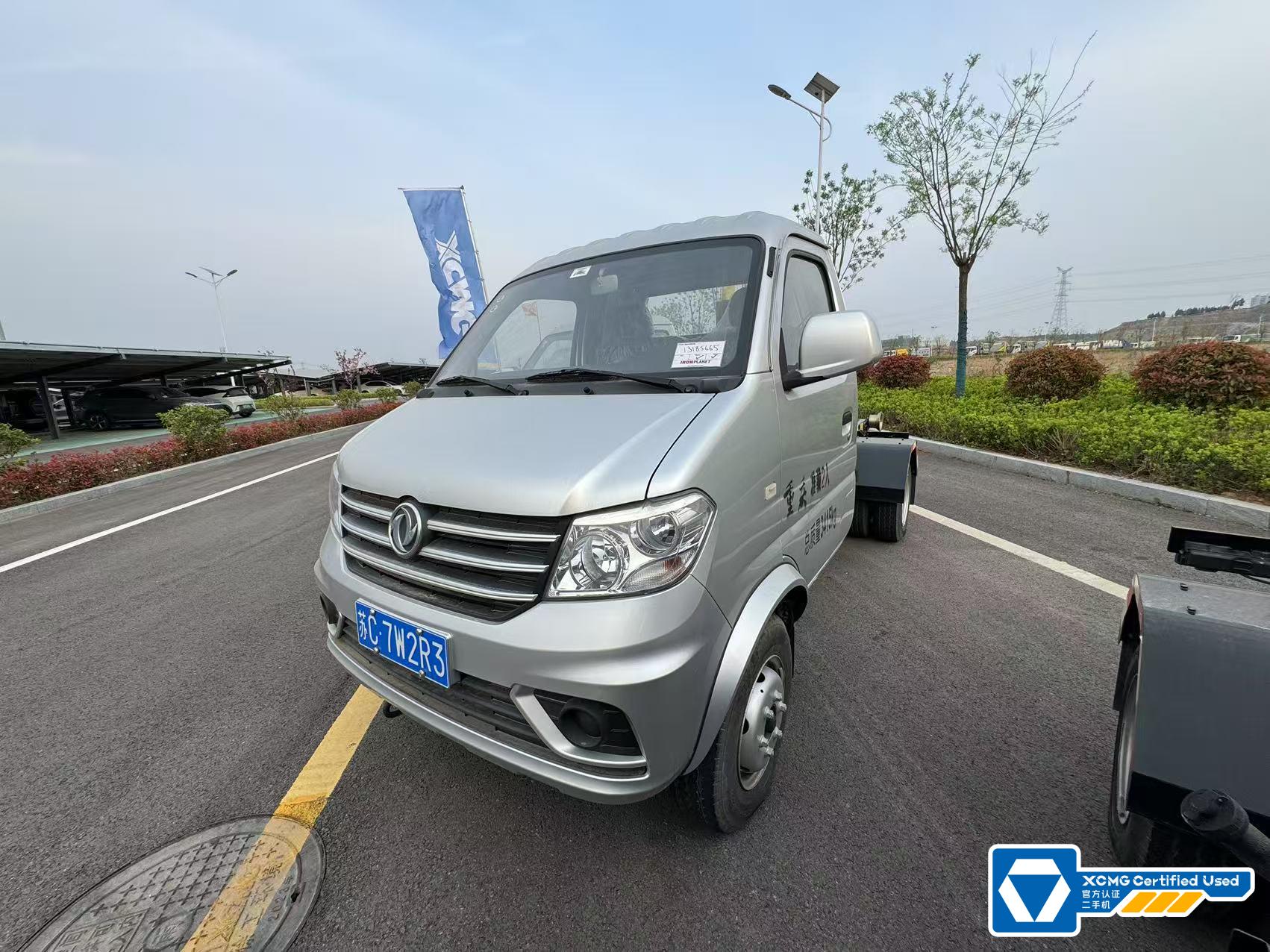 徐工XGH5030ZXXD6車廂可卸式垃圾車