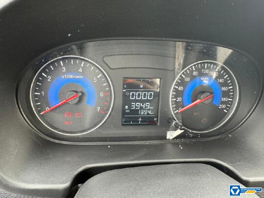 徐工XGH5030ZXXD6車廂可卸式垃圾車