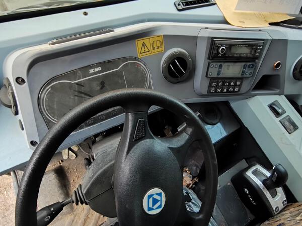 徐工XDR80TE寬體車