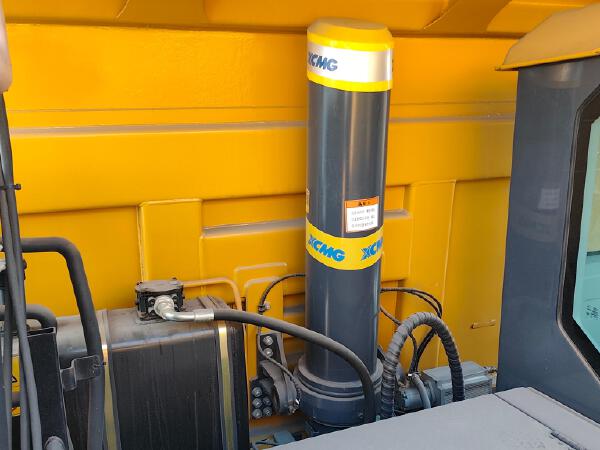 徐工XDR80TE寬體車