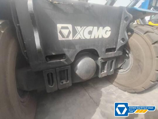 徐工XCS4531K港口移动起重机