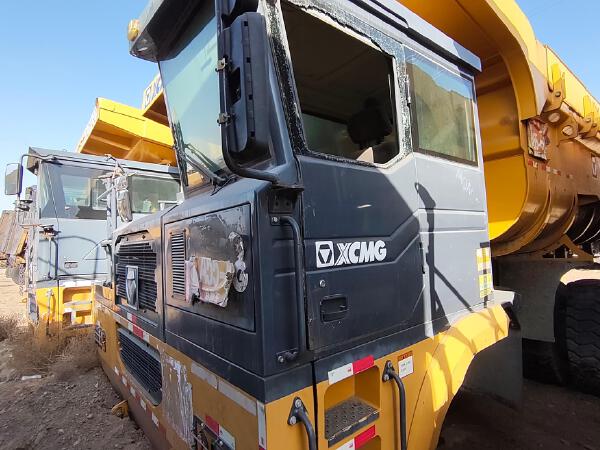徐工XDM80寬體車