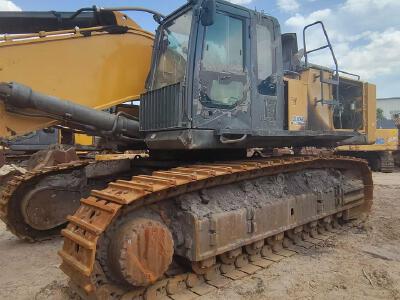 徐工XE700D履帶式挖掘機(jī)