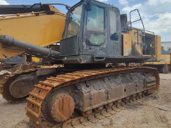 徐工XE700D履帶式挖掘機(jī)