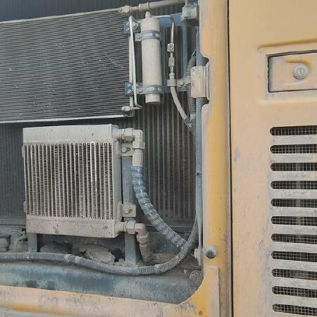 徐工XE700D履带式挖掘机