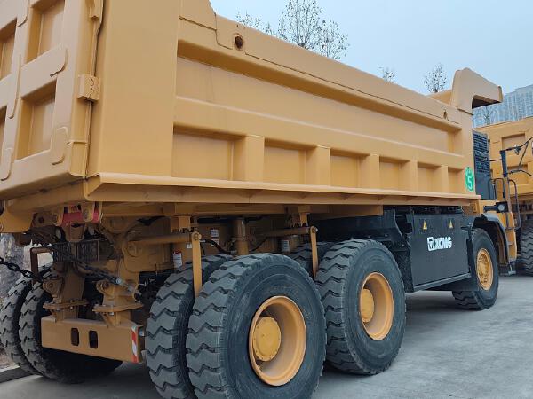 徐工XDR80TE寬體車