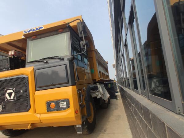 徐工XDR80TE寬體車