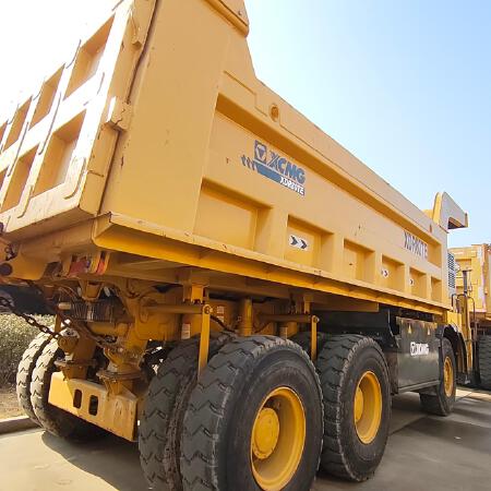 徐工XDR80TE宽体车