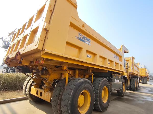 徐工XDR80TE寬體車