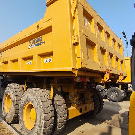 徐工XDR80TE宽体车