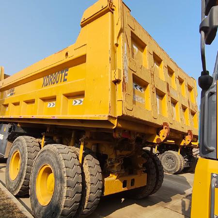 徐工XDR80TE宽体车