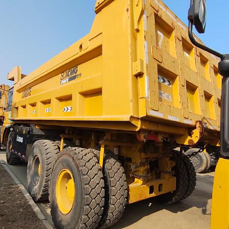 徐工XDR80TE宽体车