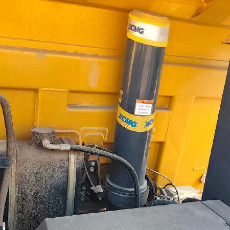 徐工XDR80TE宽体车