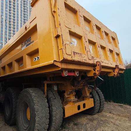 徐工XDR80TE宽体车