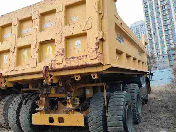 徐工XDR80TE寬體車