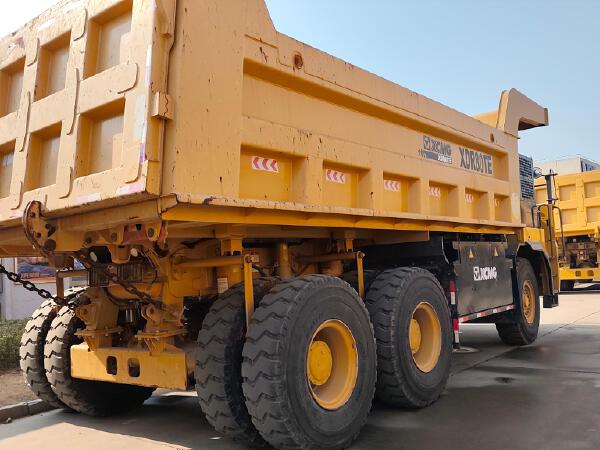 徐工XDR80TE寬體車